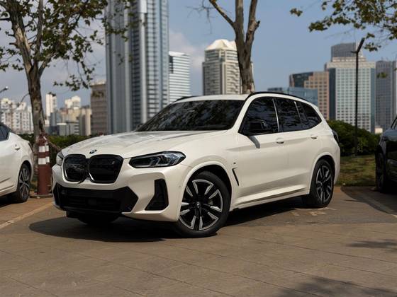 BMW iX3 ELÉTRICO M SPORT